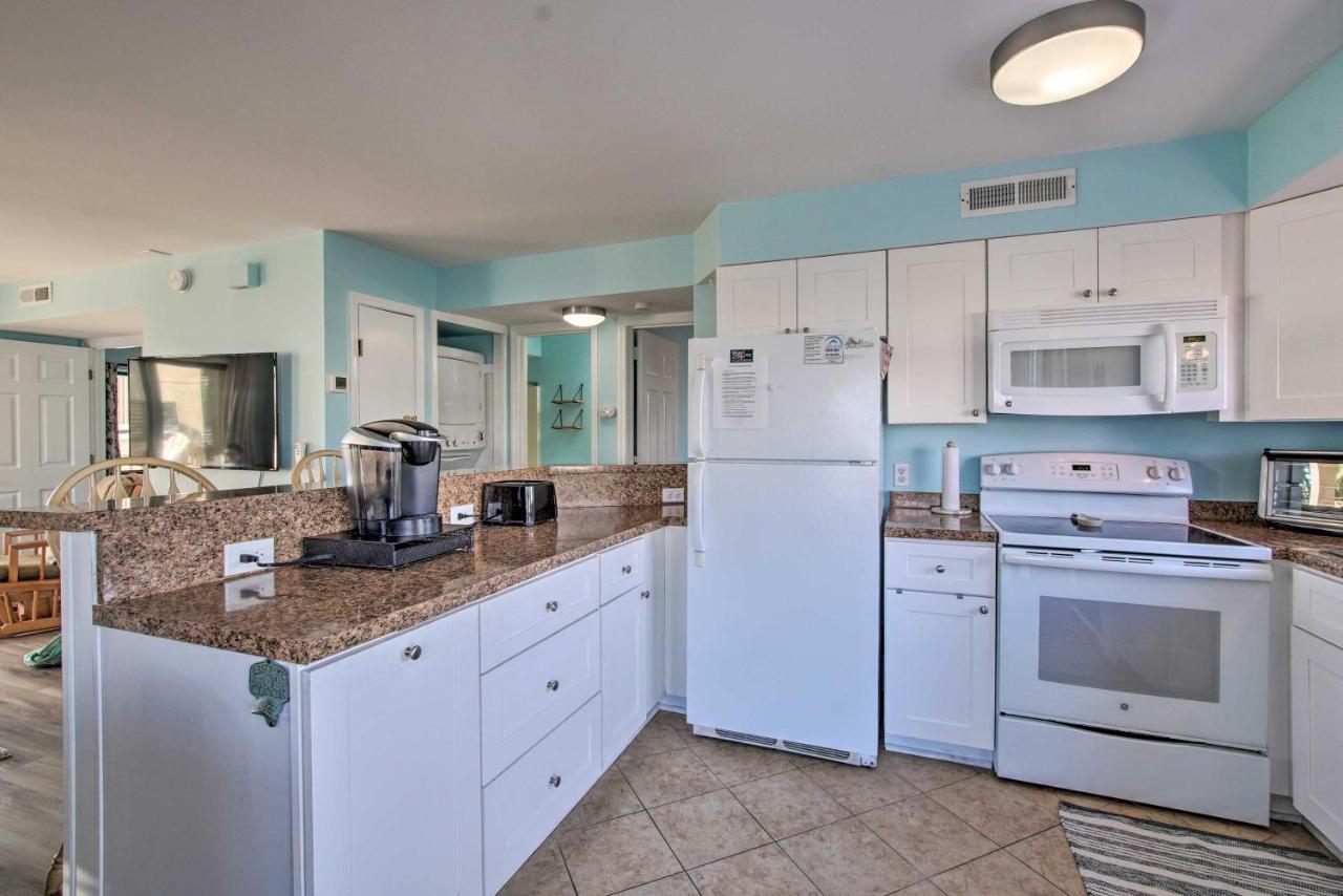 Ocean-View Condo With Deck, Steps To Carolina Beach! מראה חיצוני תמונה